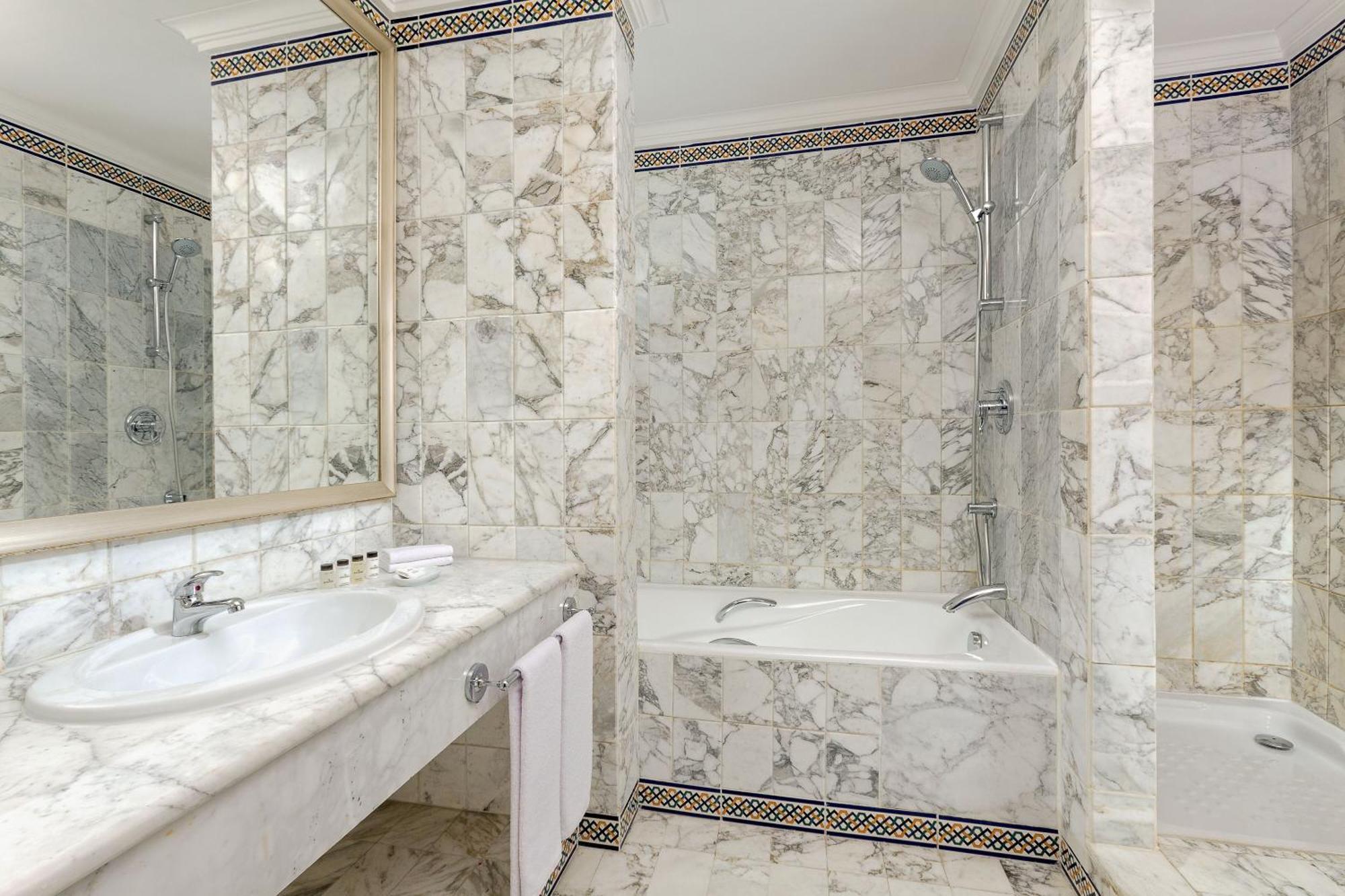 Sheraton Tunis Hotel Екстер'єр фото