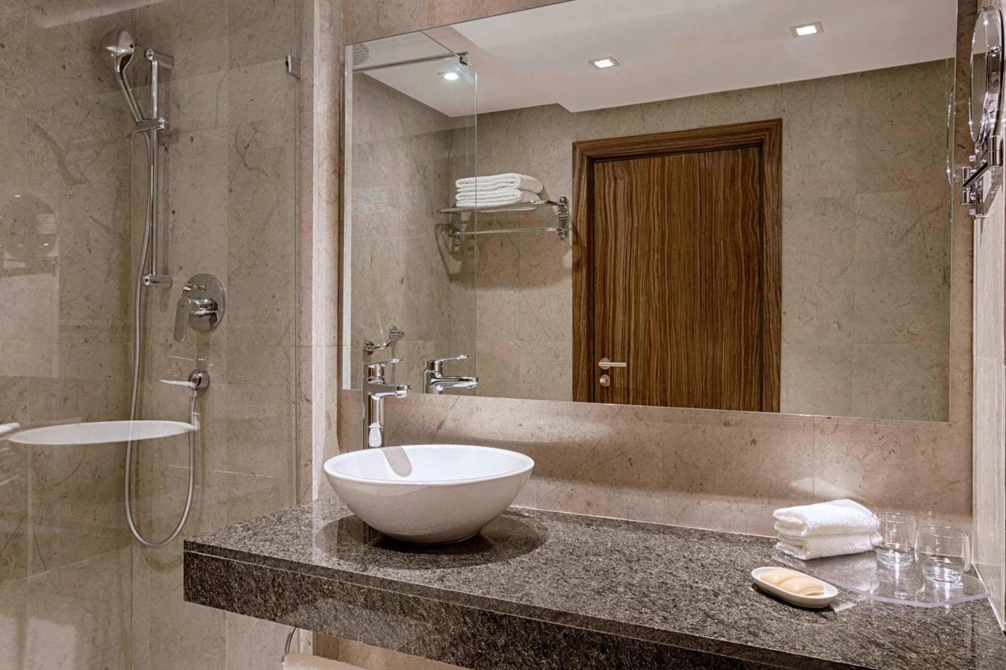 Sheraton Tunis Hotel Екстер'єр фото